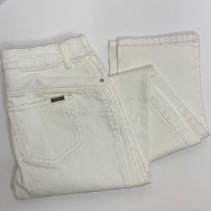 Chico’s | White Denim SO LIFTING | The SO SLIMMING COLLECTION Straight Leg Jeans